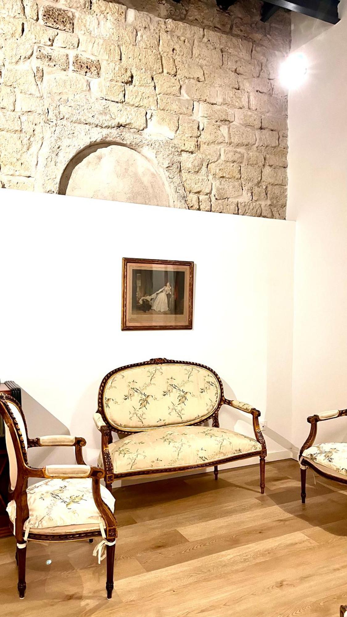 La Casa Di Nelly Boutique Apartment Napoli Luaran gambar