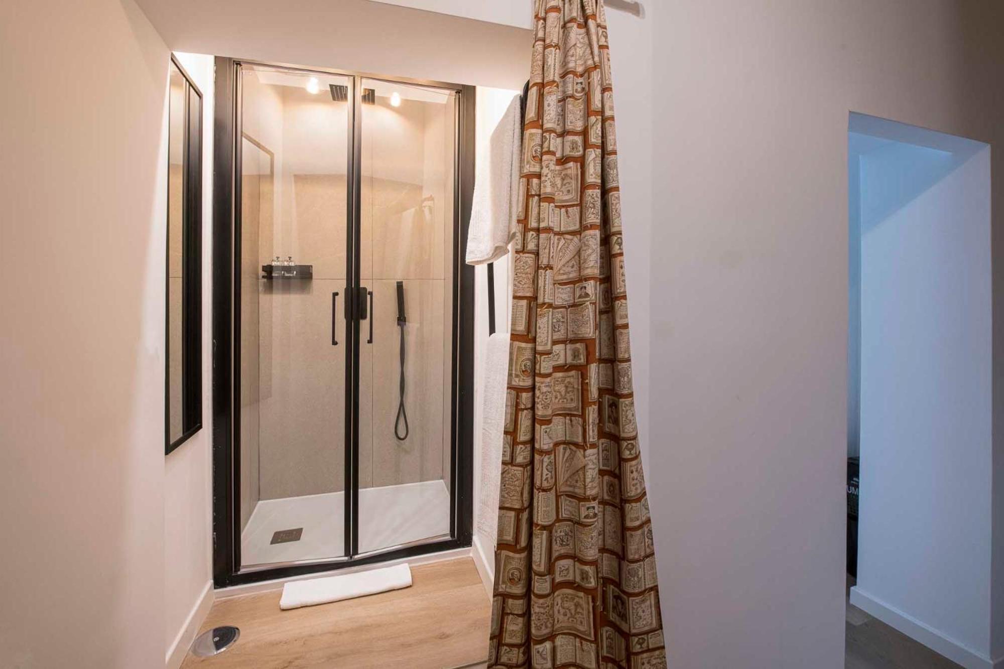 La Casa Di Nelly Boutique Apartment Napoli Luaran gambar