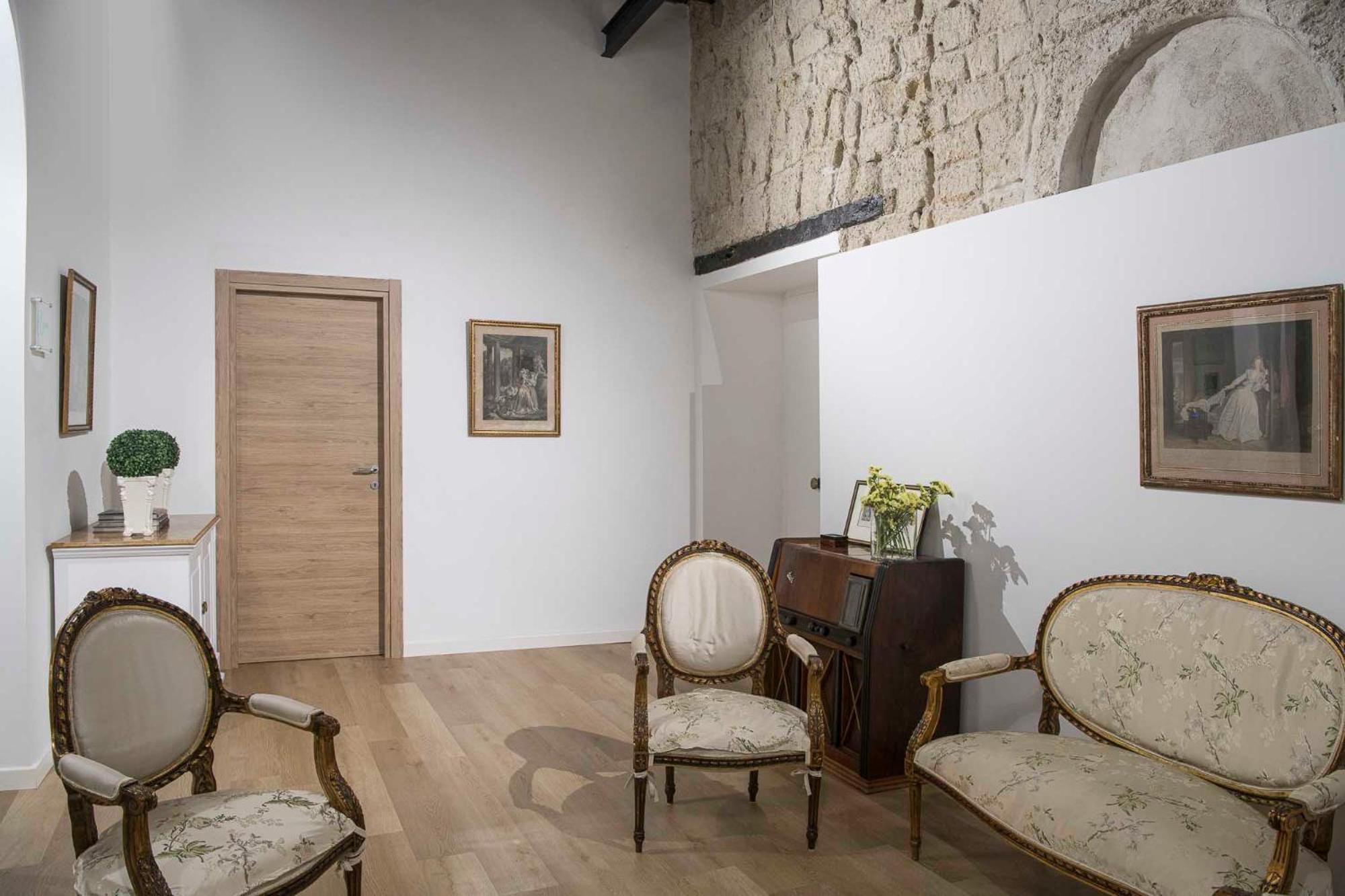 La Casa Di Nelly Boutique Apartment Napoli Luaran gambar
